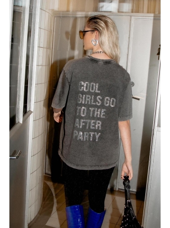 Refined Department T-shirt OVERSIZED SMILEY TSHIRT R2311810383 995 ANTRA
