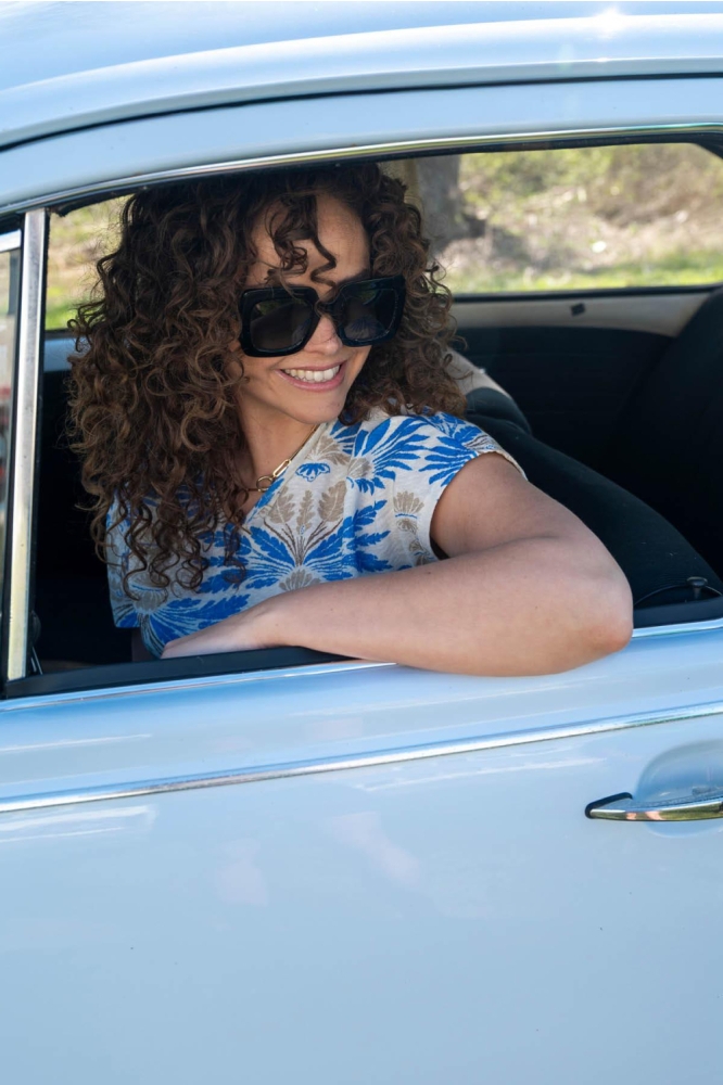 FOS Amsterdam blauwe dames t-shirt | Sfeerbeeld, In situatie