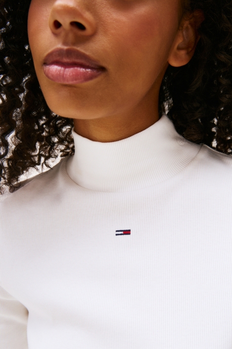 Tommy Jeans witte dames t-shirt | Close up