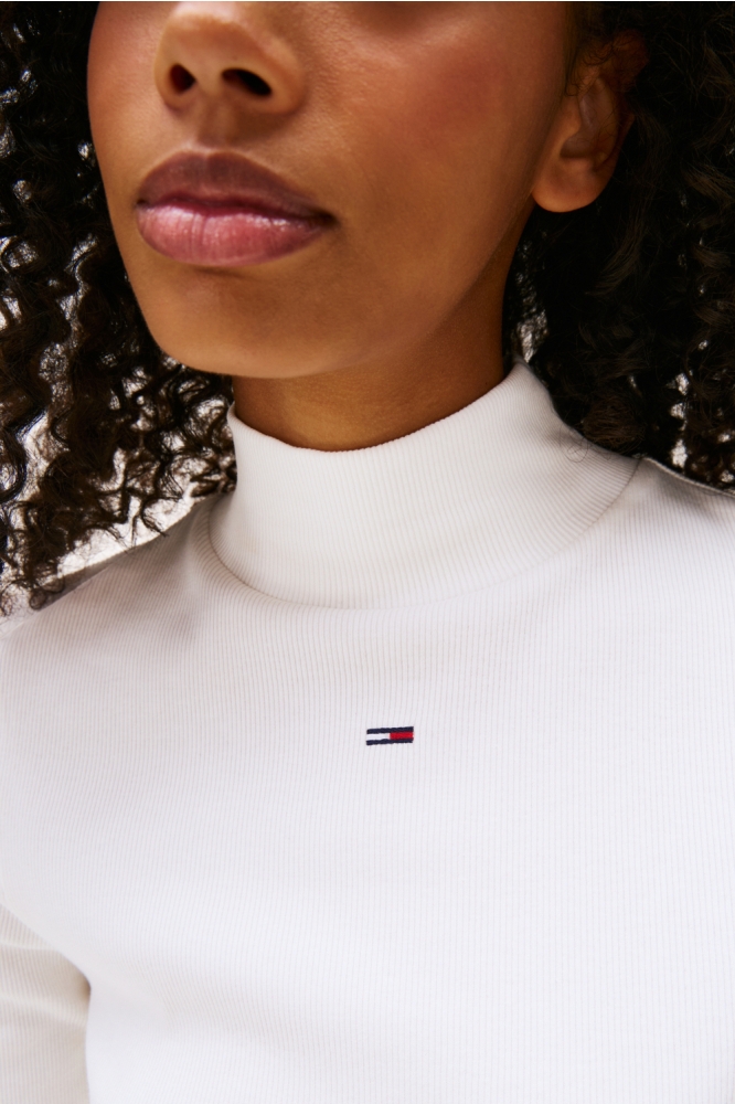 Tommy Jeans witte dames t-shirt | Close up
