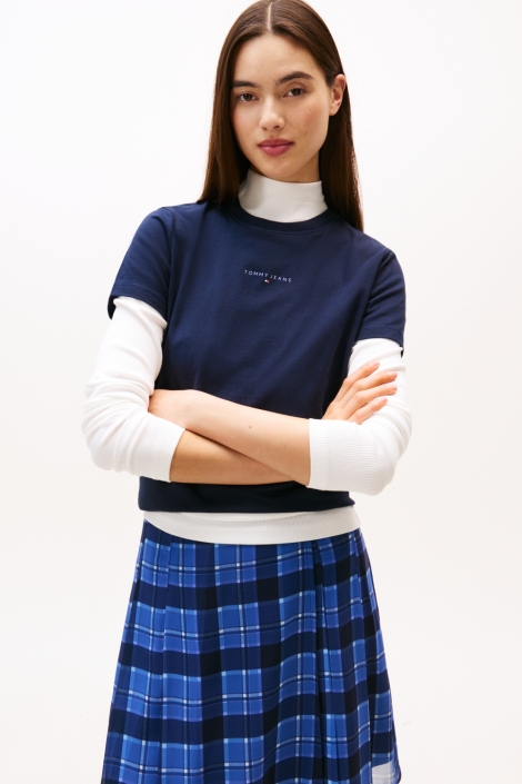 Tommy Jeans blauwe dames t-shirt | Model vooraanzicht