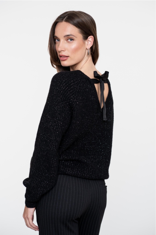 Geisha zwarte dames trui | Model achteraanzicht