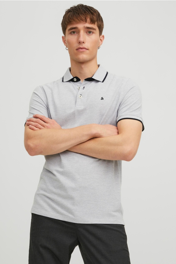 Jack & Jones grijze heren polo | Model vooraanzicht