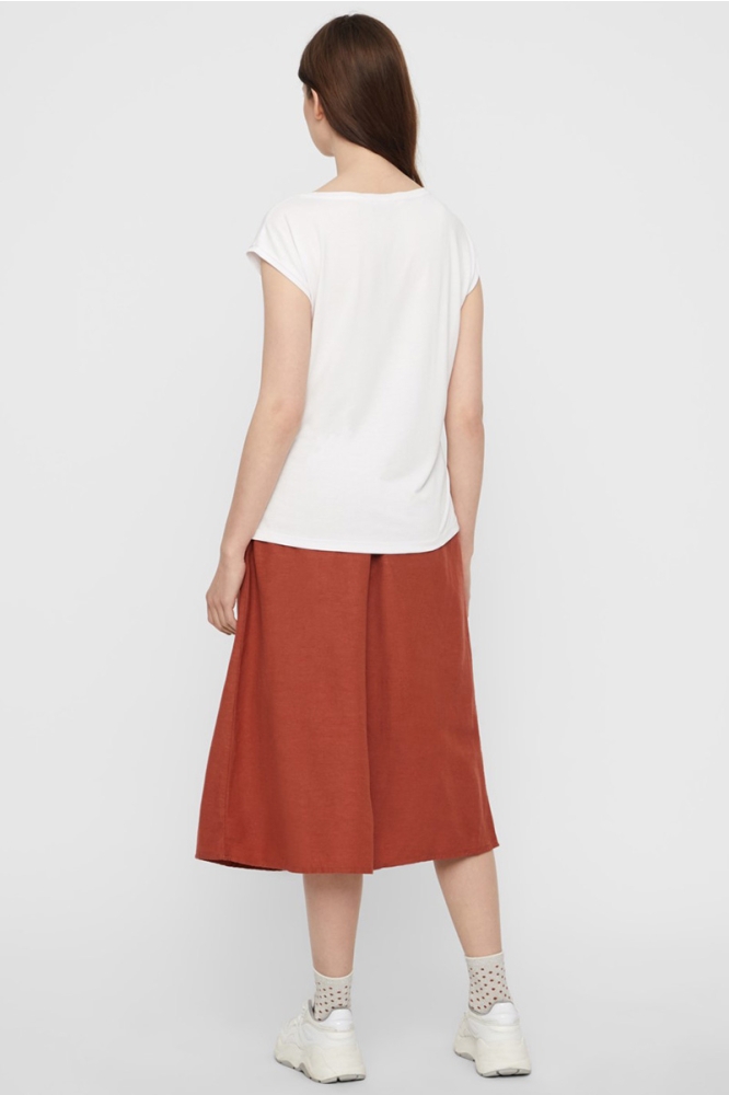 Pieces witte dames t-shirt | Model