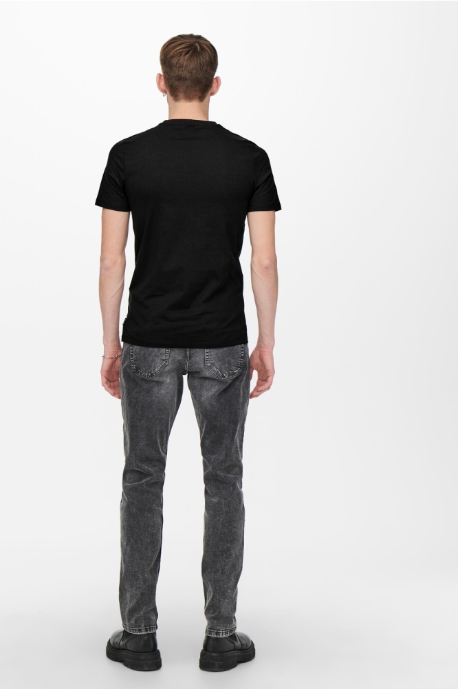 Only & Sons zwarte heren t-shirt | Model
