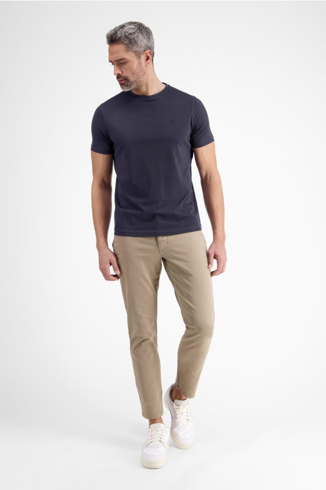 Lerros blauwe heren t-shirt | Model