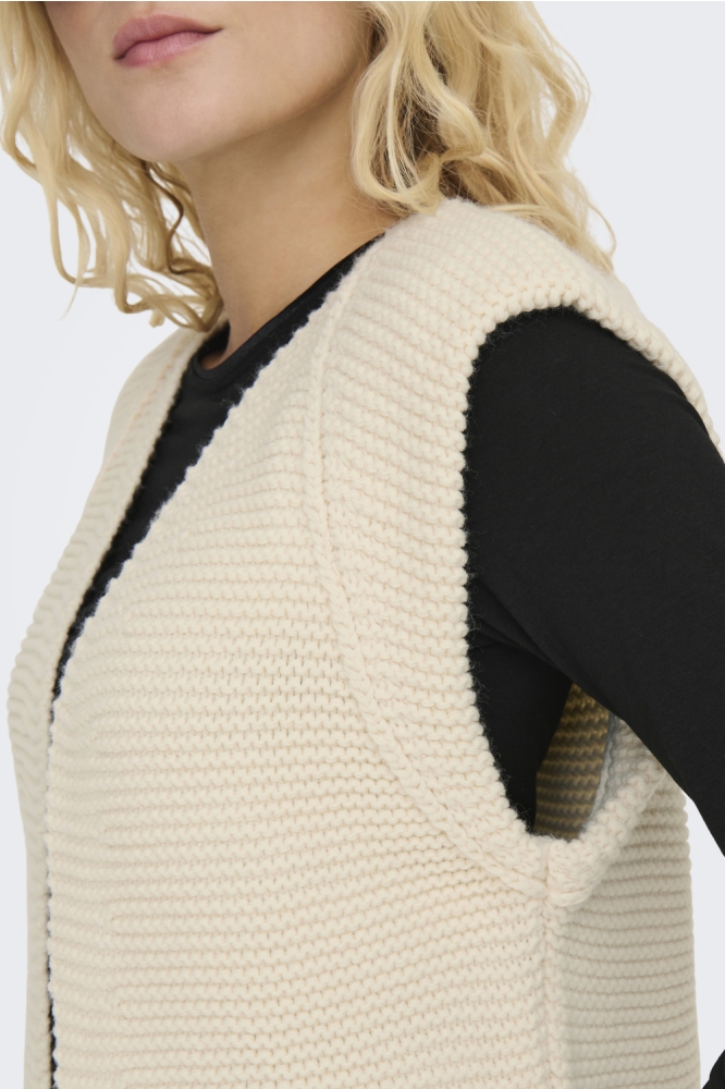 Only beige dames gilet | Close up
