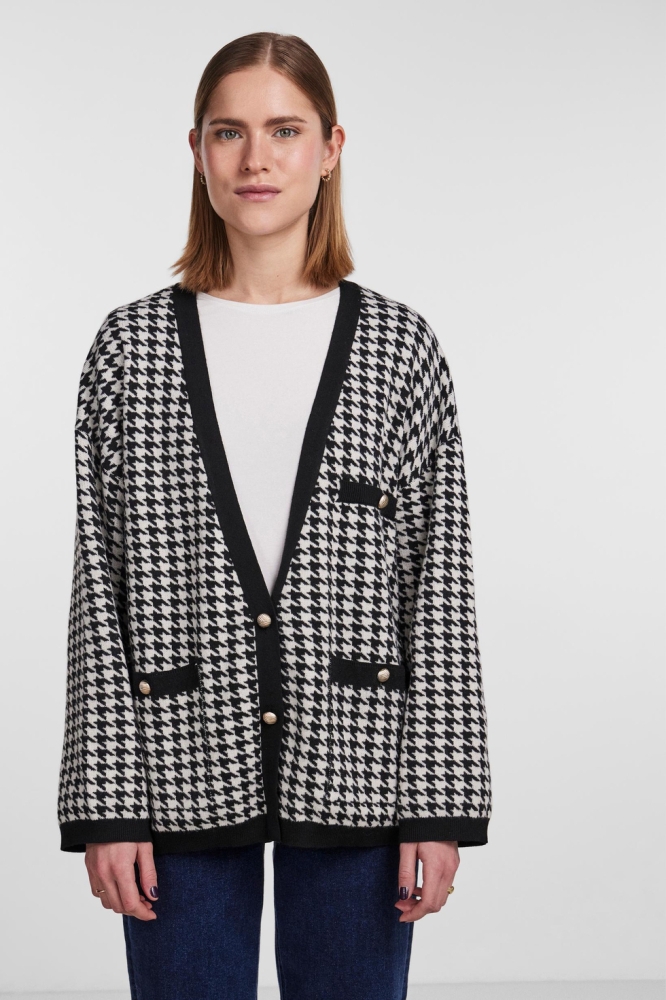 PCSUIA LS OVERSIZE KNIT SHACKET PA 17144218 BLACK/CLOUD DANCER