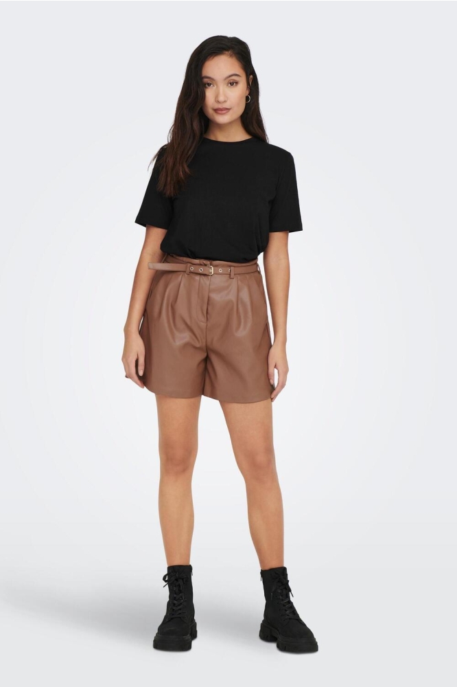 Only zwarte dames t-shirt | Model