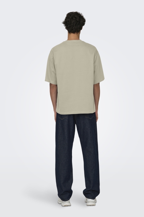 Only & Sons beige heren t-shirt | Model achteraanzicht