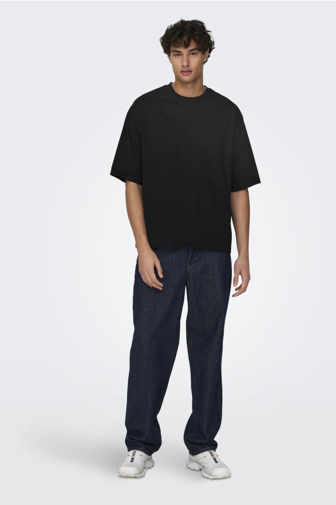 Only & Sons zwarte heren t-shirt | Model