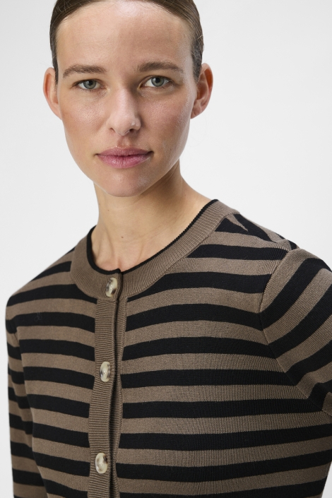 Object bruine dames vest | Close up