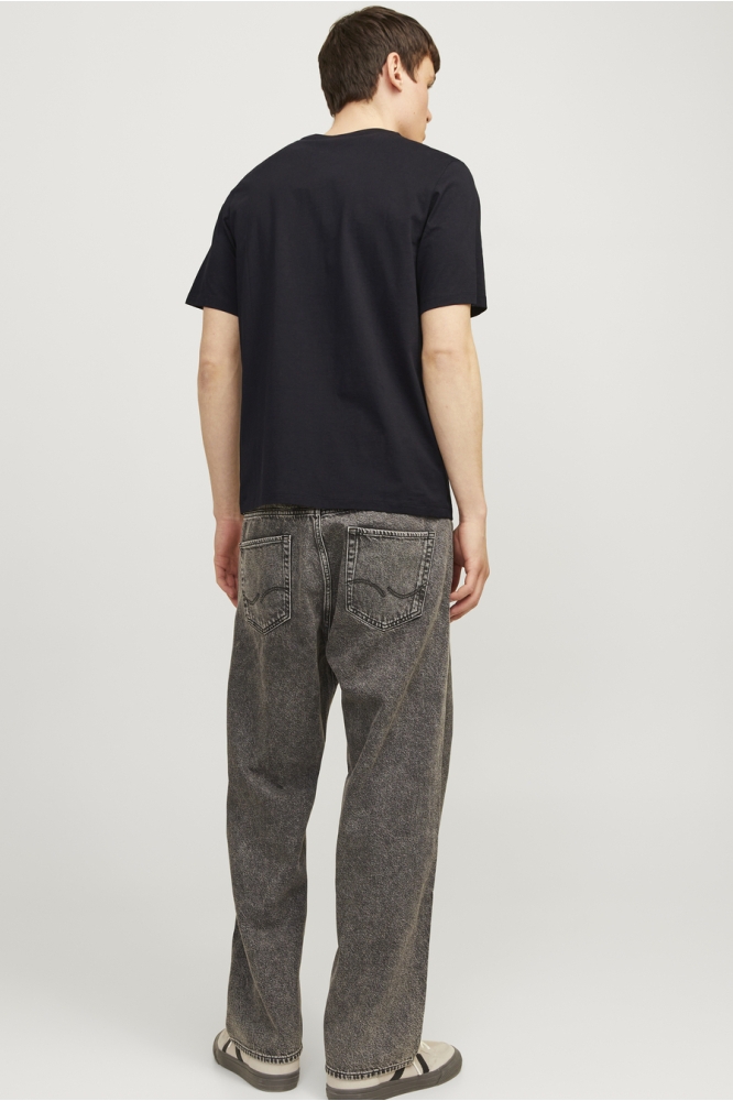 Jack & Jones zwarte heren t-shirt | Model