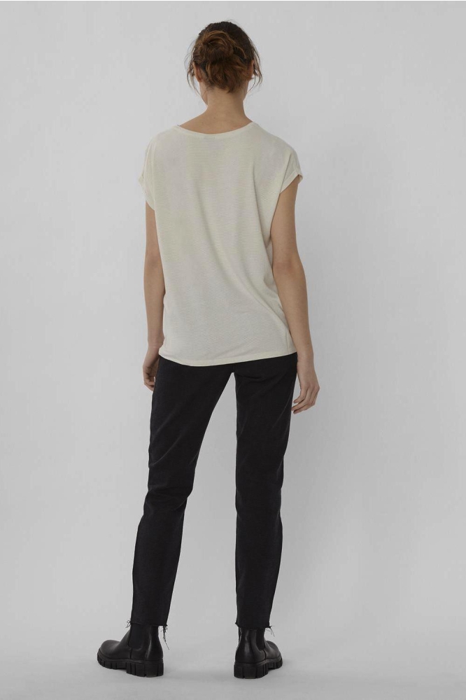 Vero Moda beige dames t-shirt | Model