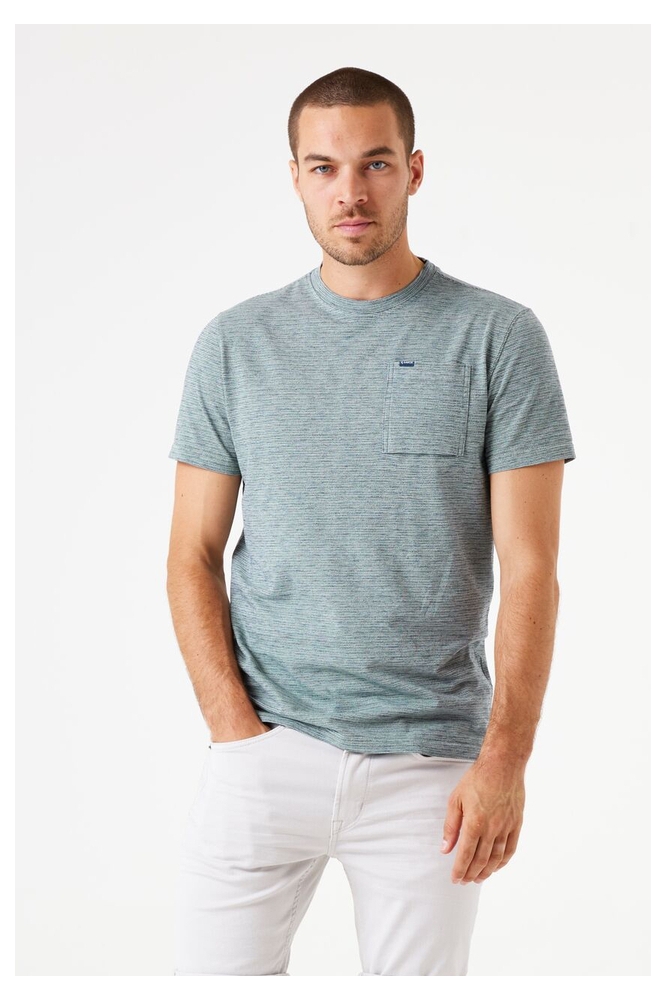 Garcia groene heren t-shirt | Model vooraanzicht