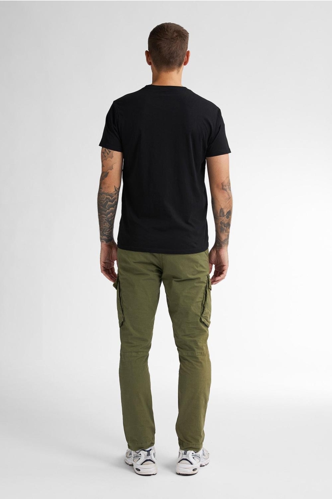 Petrol Industries zwarte heren t-shirt | Model achteraanzicht