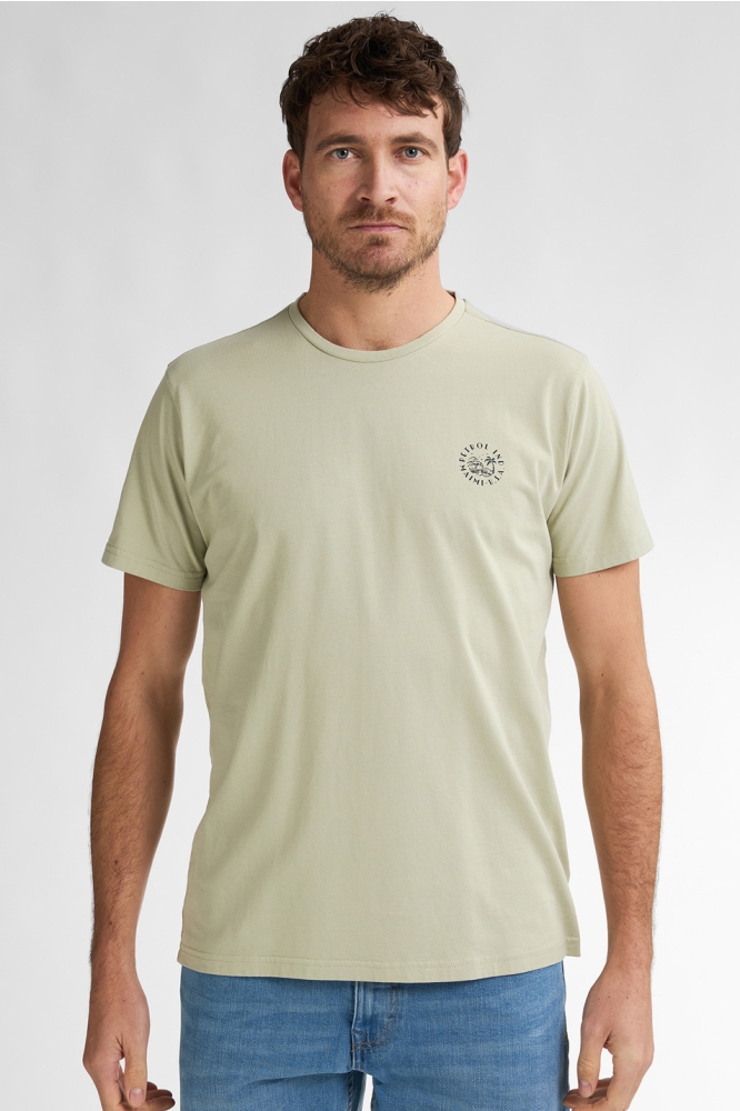 Petrol Industries groene heren t-shirt | Model vooraanzicht