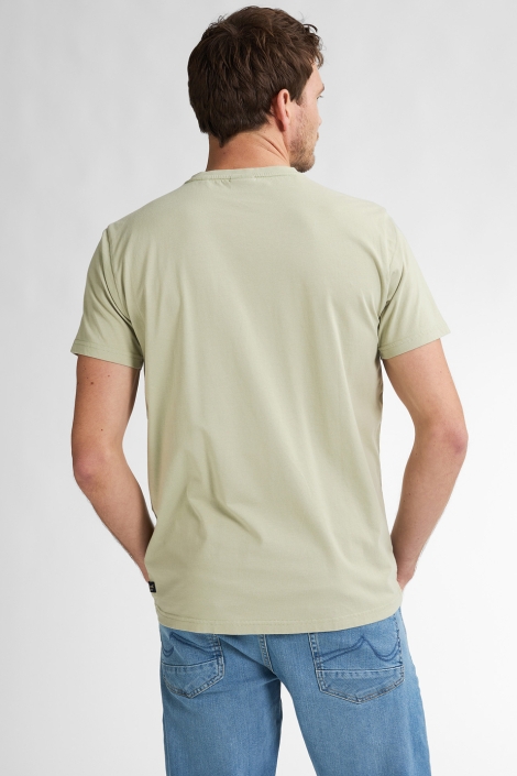 Petrol Industries groene heren t-shirt | Model achteraanzicht