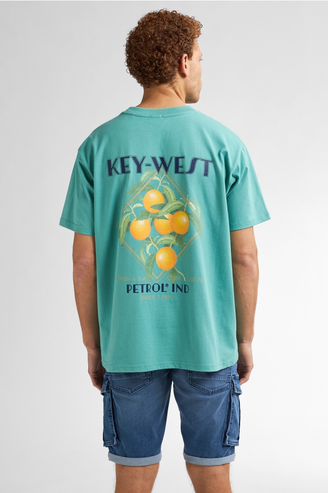 Petrol Industries groene heren t-shirt | Model achteraanzicht