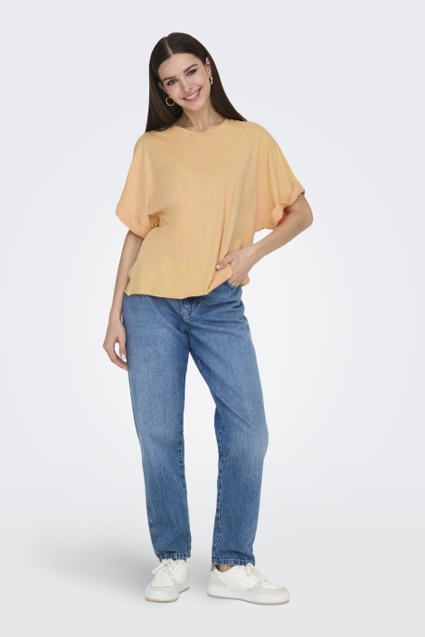 Only oranje dames t-shirt | Model