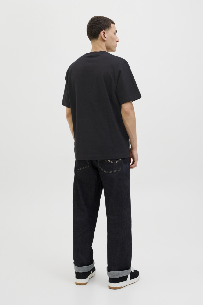 Jack & Jones zwarte heren t-shirt | Model