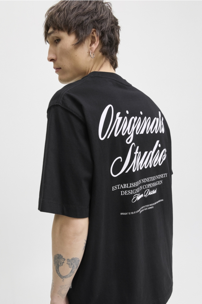 Jack & Jones zwarte heren t-shirt | Model achteraanzicht
