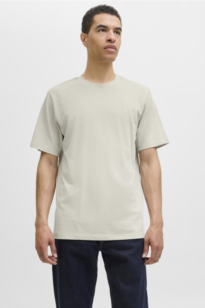 Jack & Jones beige heren t-shirt | Model vooraanzicht
