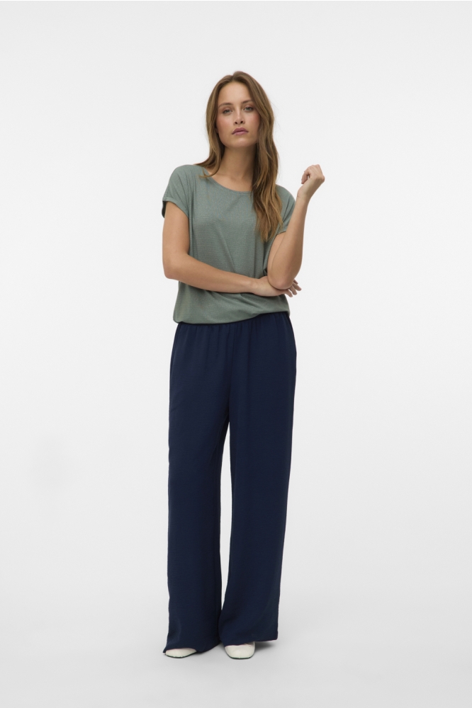 Vero Moda groene dames t-shirt | Model