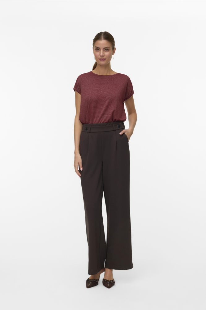 Vero Moda bordeaux dames t-shirt | Model vooraanzicht