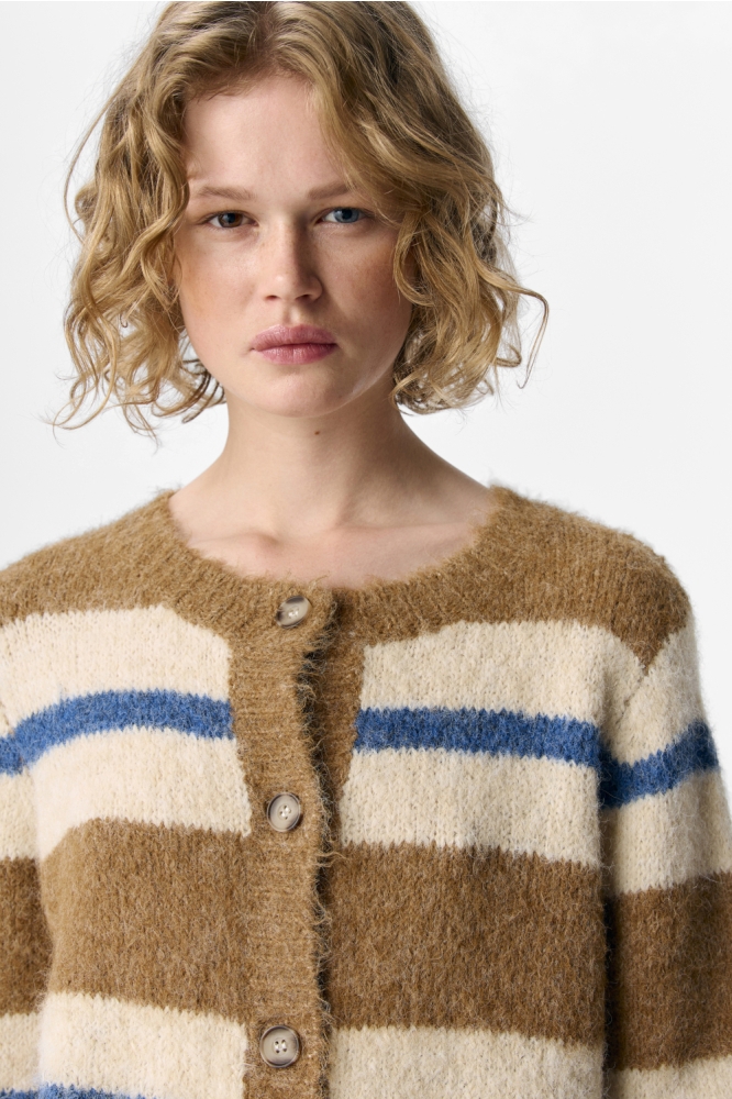 Object bruine dames vest | Close up