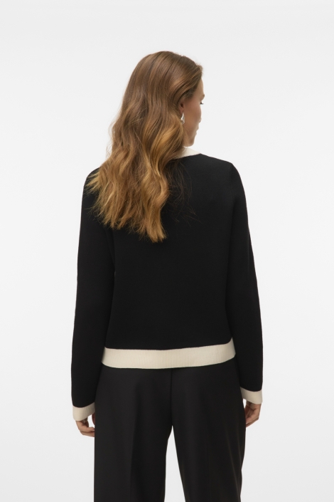 Vero Moda zwarte dames vest | Model achteraanzicht