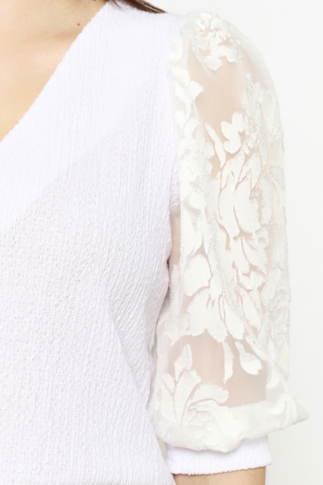 LolaLiza witte dames t-shirt | Unique Selling Point