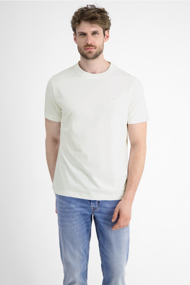Lerros witte heren t-shirt | Model vooraanzicht
