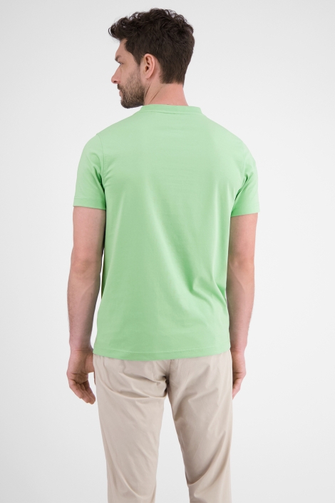 Lerros groene heren t-shirt | Model achteraanzicht
