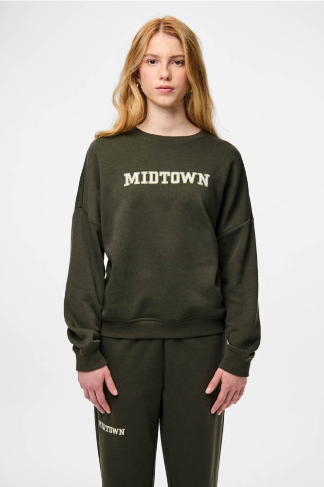 Pieces groene dames sweater | Model vooraanzicht