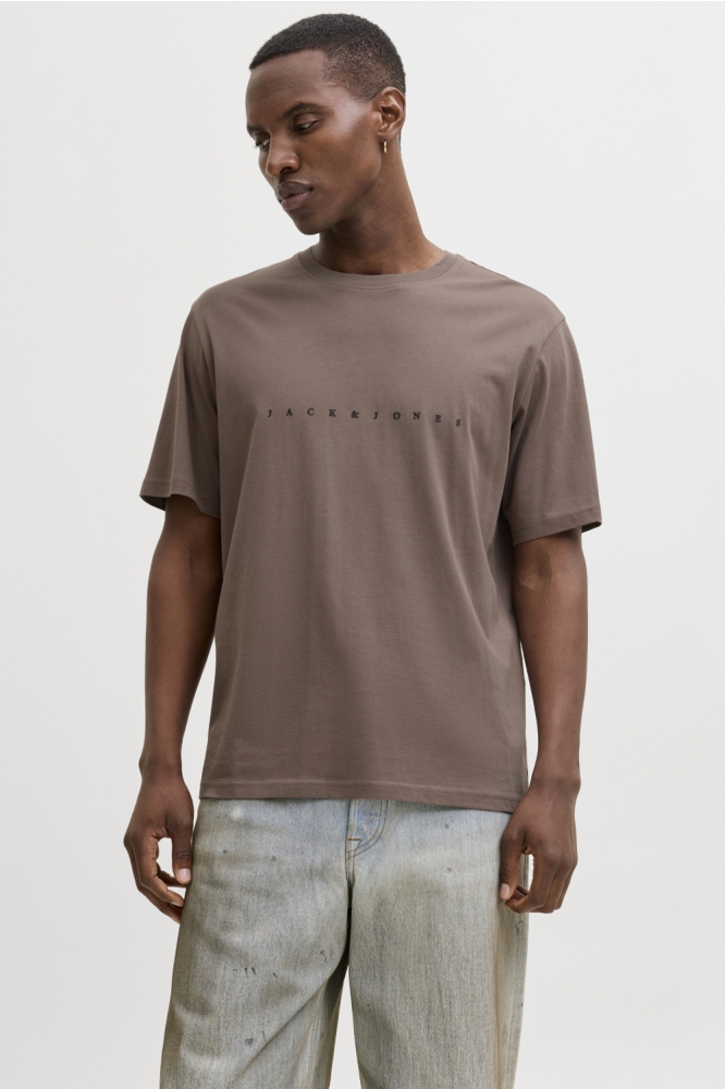 Jack & Jones camel heren t-shirt | Model vooraanzicht