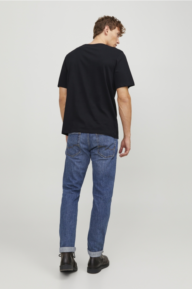 Jack & Jones zwarte heren t-shirt | Model