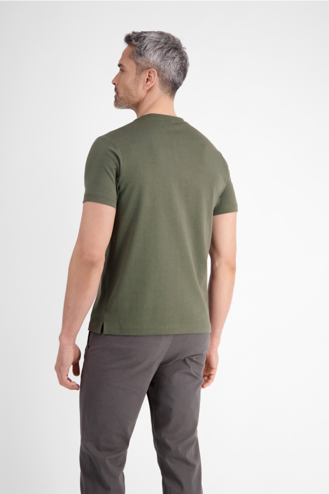 Lerros groene heren t-shirt | Model achteraanzicht