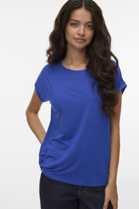 Vero Moda blauwe dames t-shirt | Model vooraanzicht