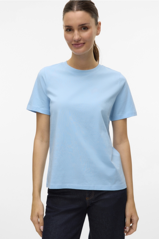 Vero Moda blauwe dames t-shirt | Model vooraanzicht