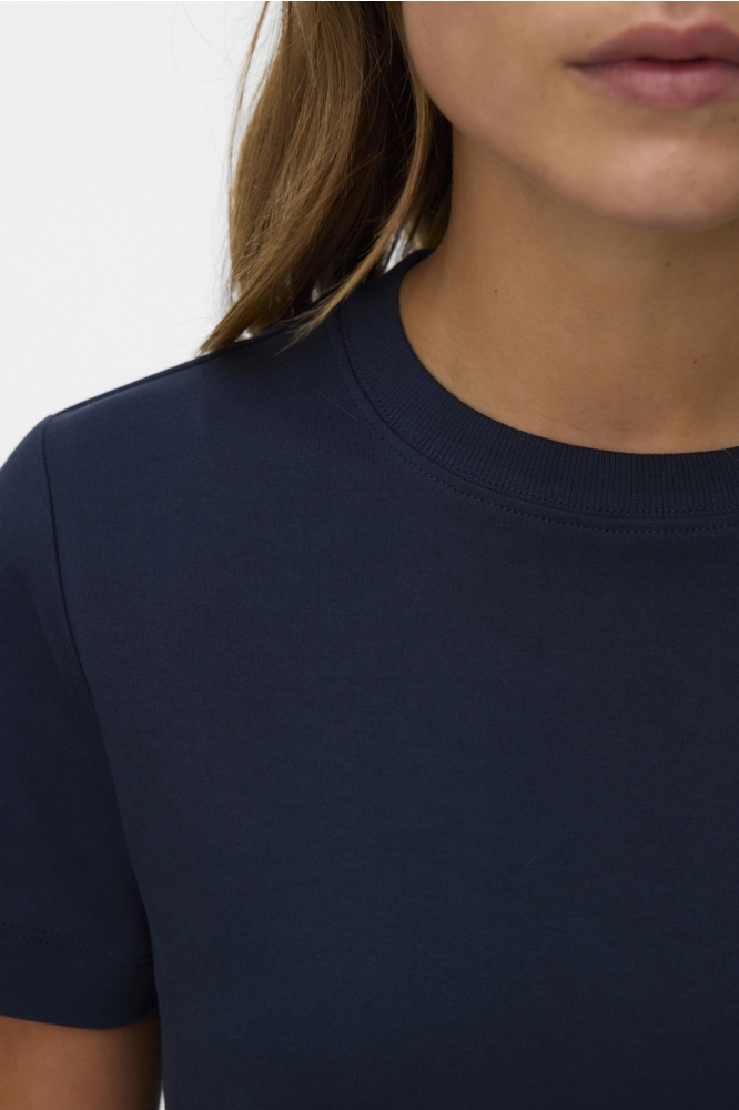 Vero Moda blauwe dames t-shirt | Close up