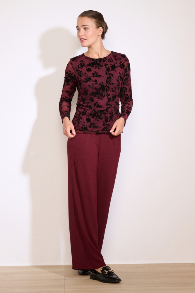 LolaLiza bordeaux dames t-shirt | Model