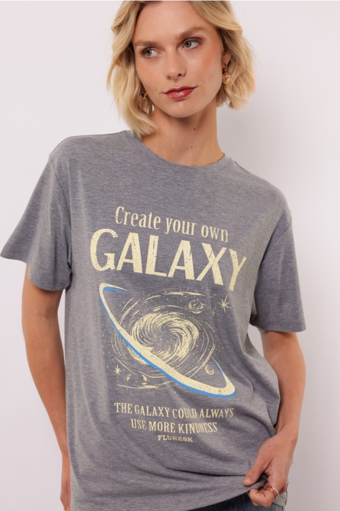 Fluresk grijze dames t-shirt | Model vooraanzicht