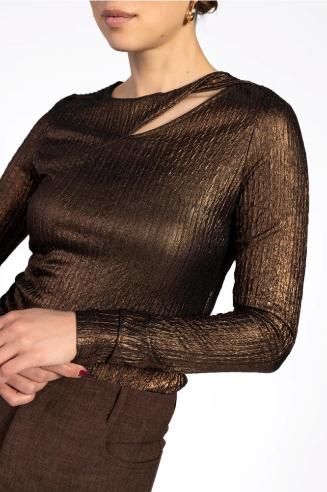 Aaiko koperen dames t-shirt | Close up