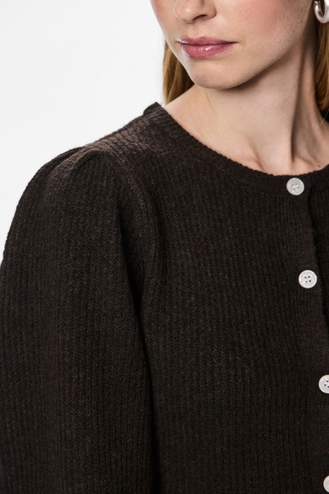 Pieces bruine dames vest | Close up