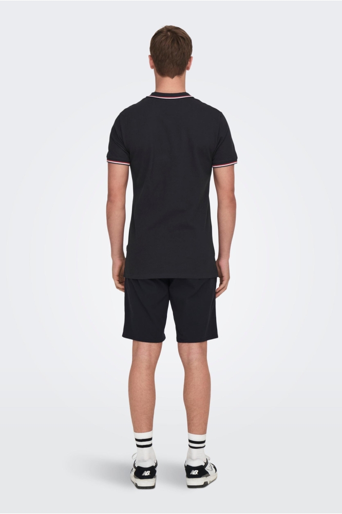 Only & Sons blauwe heren polo | Model achteraanzicht