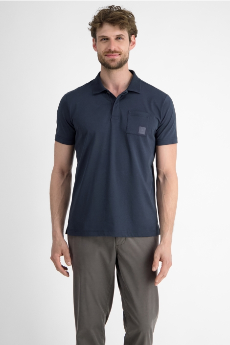 Lerros blauwe heren polo | Model vooraanzicht