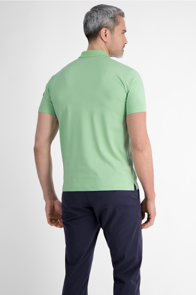 Lerros groene heren polo | Model achteraanzicht