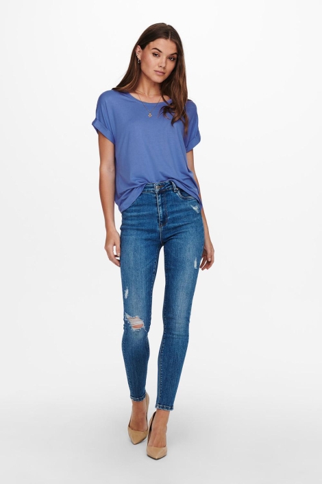 Only blauwe dames t-shirt | Model