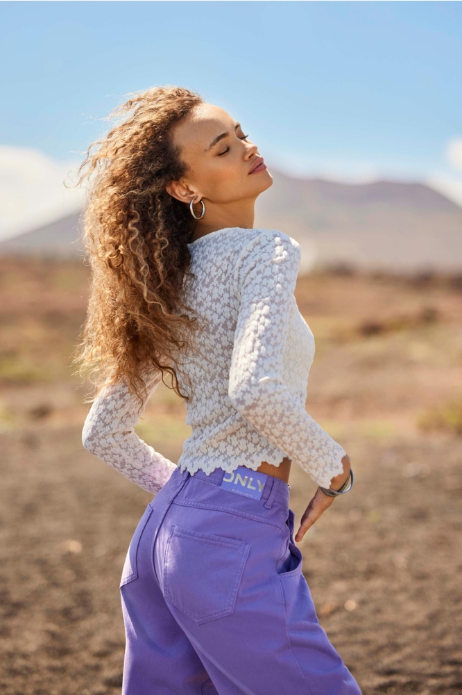 ONLCINDY L/S LACE TOP JRS 15285003 CLOUD DANCER